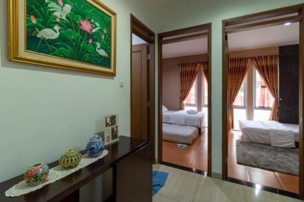 בנדונג Spacious, White-Villa Belgareti @Kiara Condong מראה חיצוני תמונה
