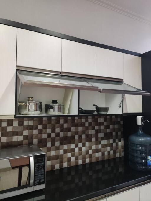 בנדונג Spacious, White-Villa Belgareti @Kiara Condong מראה חיצוני תמונה