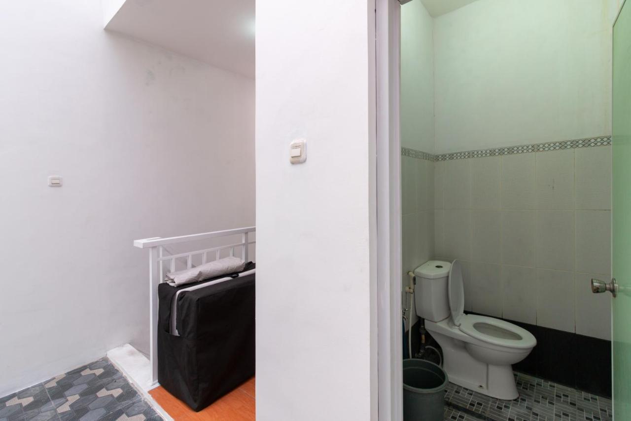 בנדונג Spacious, White-Villa Belgareti @Kiara Condong מראה חיצוני תמונה